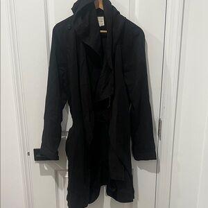 Silence + Noise Black Lightweight Coat Size‎ Medium